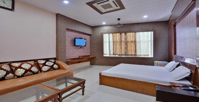 Rc Inn Sirsa Exterior foto